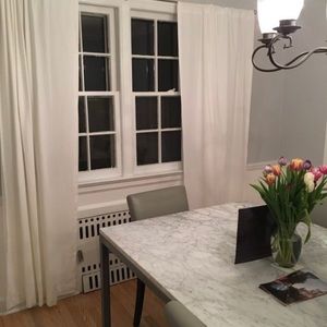 Items sold/ listing was copied.Unable to take down/active offers